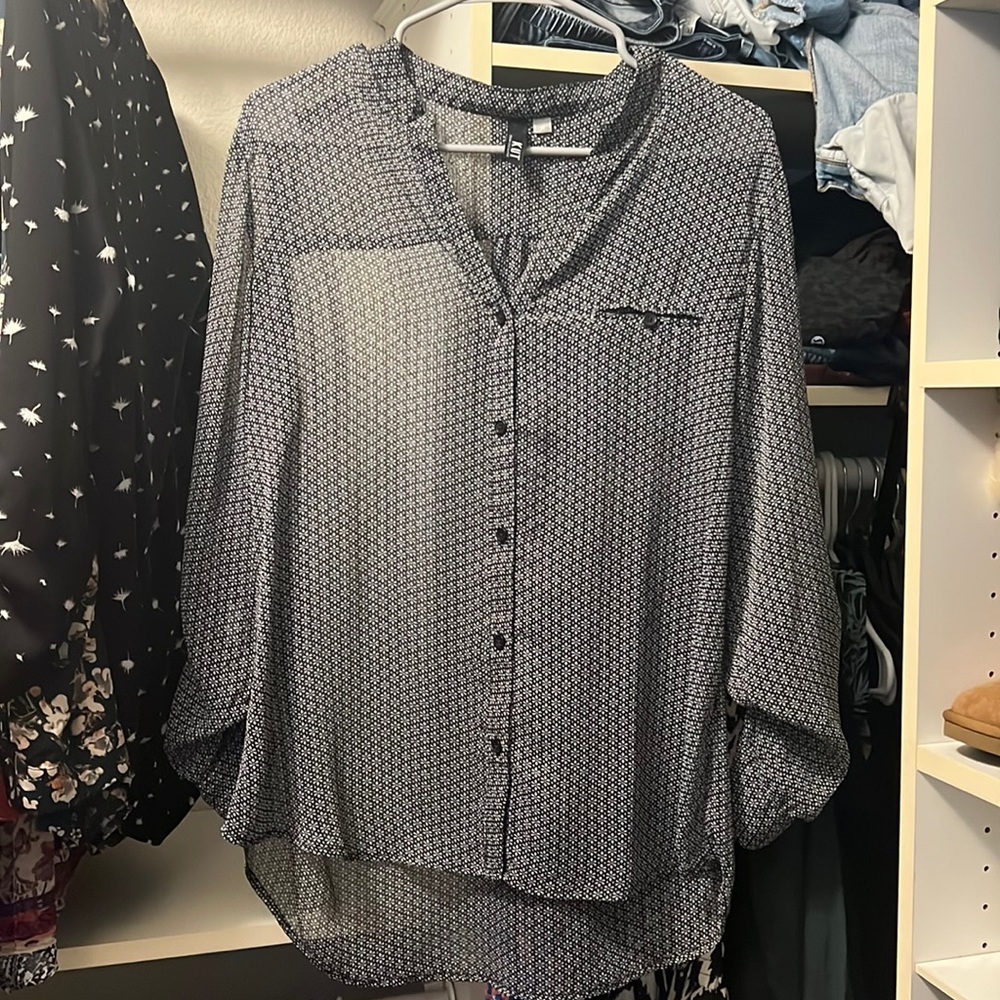 Sheer Kut blouse, size medium